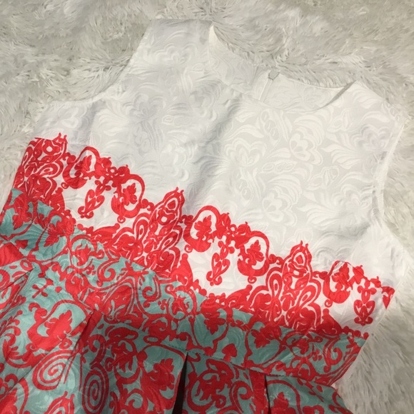 Beautiful Handmade Dress - Picture 4 of 6